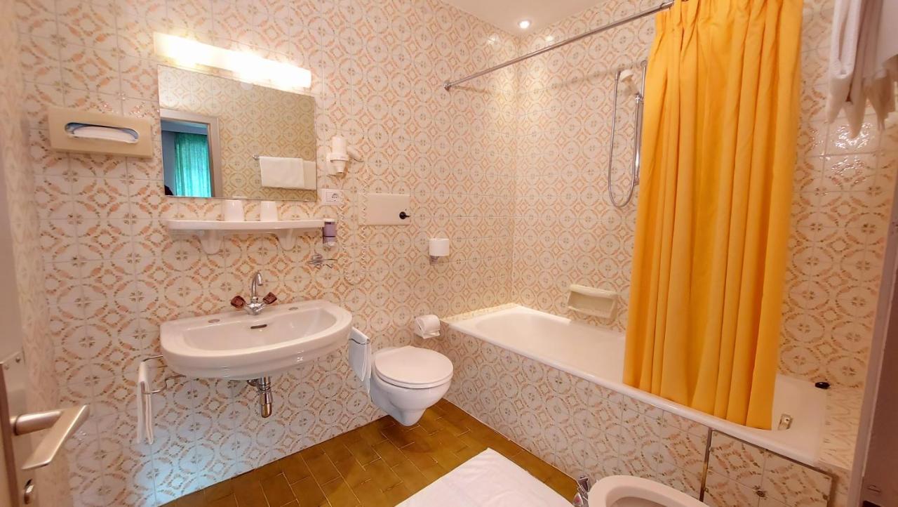 Hotel Schuster Colle Isarco Dış mekan fotoğraf